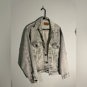 Levi’s denim jacket